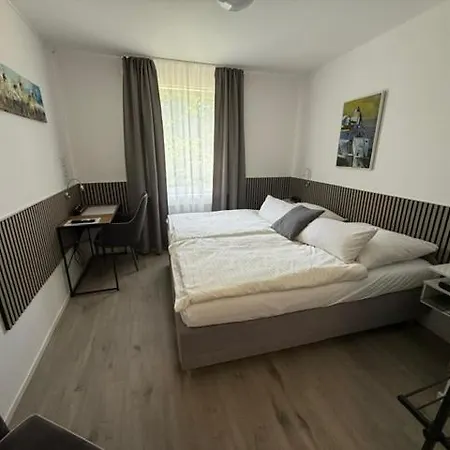 Rheinglueck - Kleines 아파트 풀하임